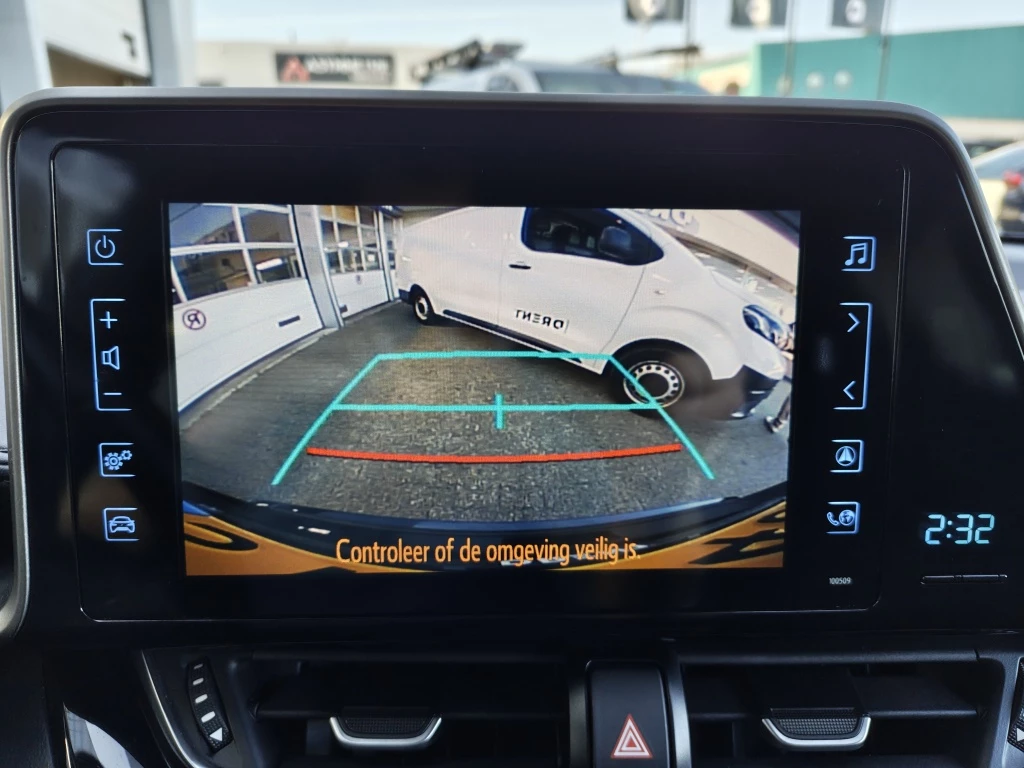 Hoofdafbeelding Toyota C-HR