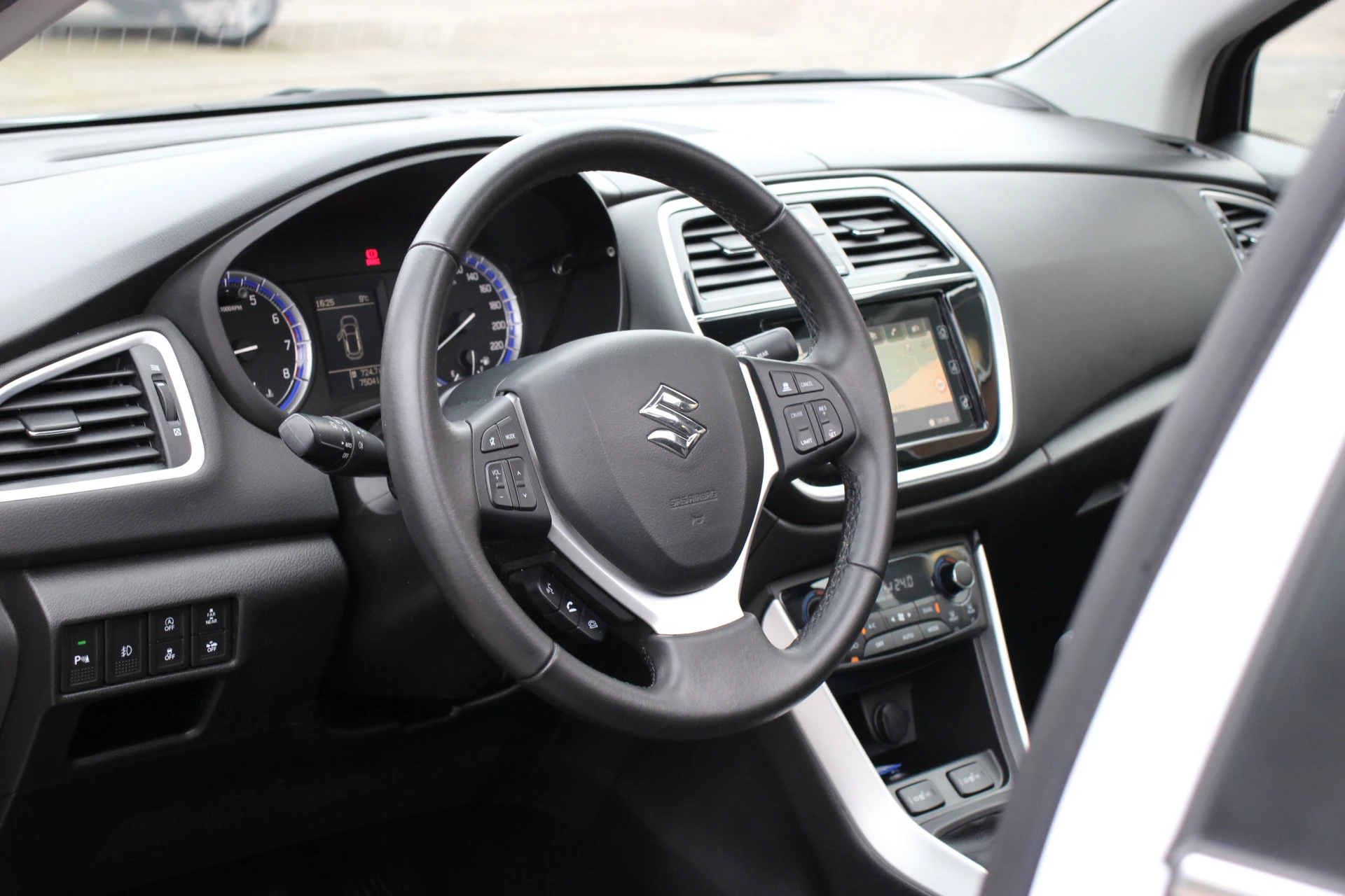 Hoofdafbeelding Suzuki S-Cross
