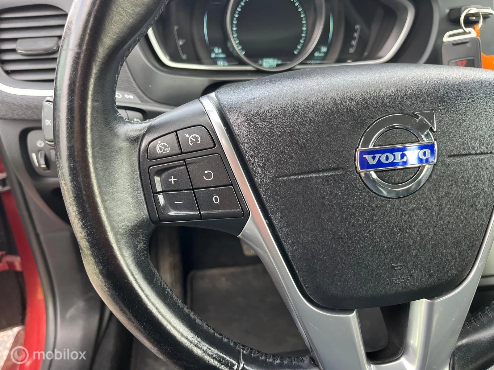 Hoofdafbeelding Volvo V40