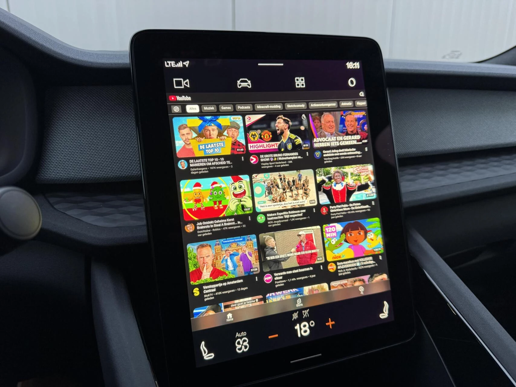 Hoofdafbeelding Polestar 2