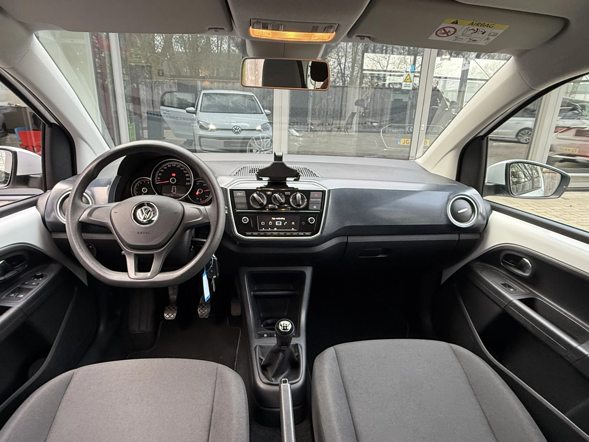 Hoofdafbeelding Volkswagen up!