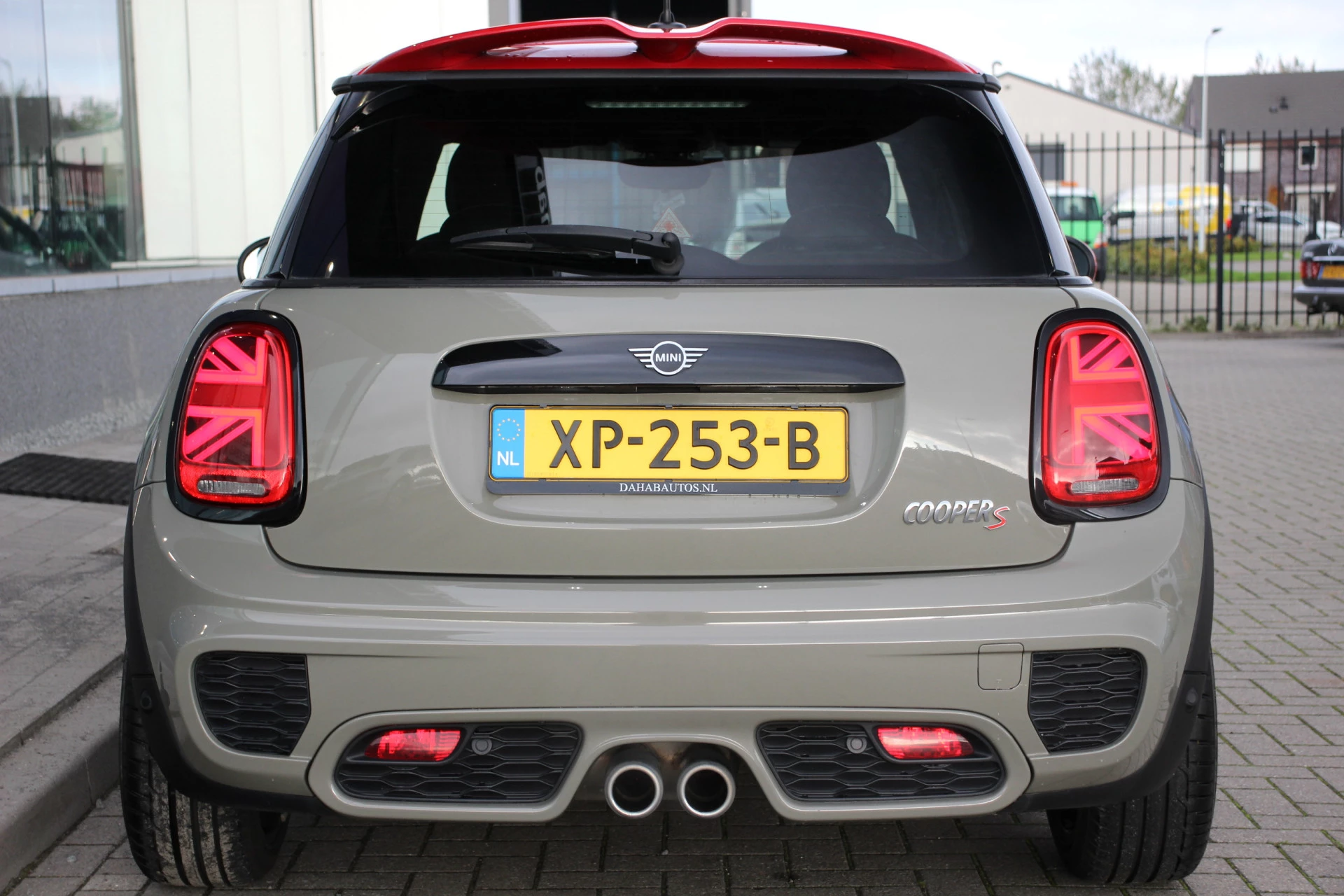 Hoofdafbeelding MINI Cooper S