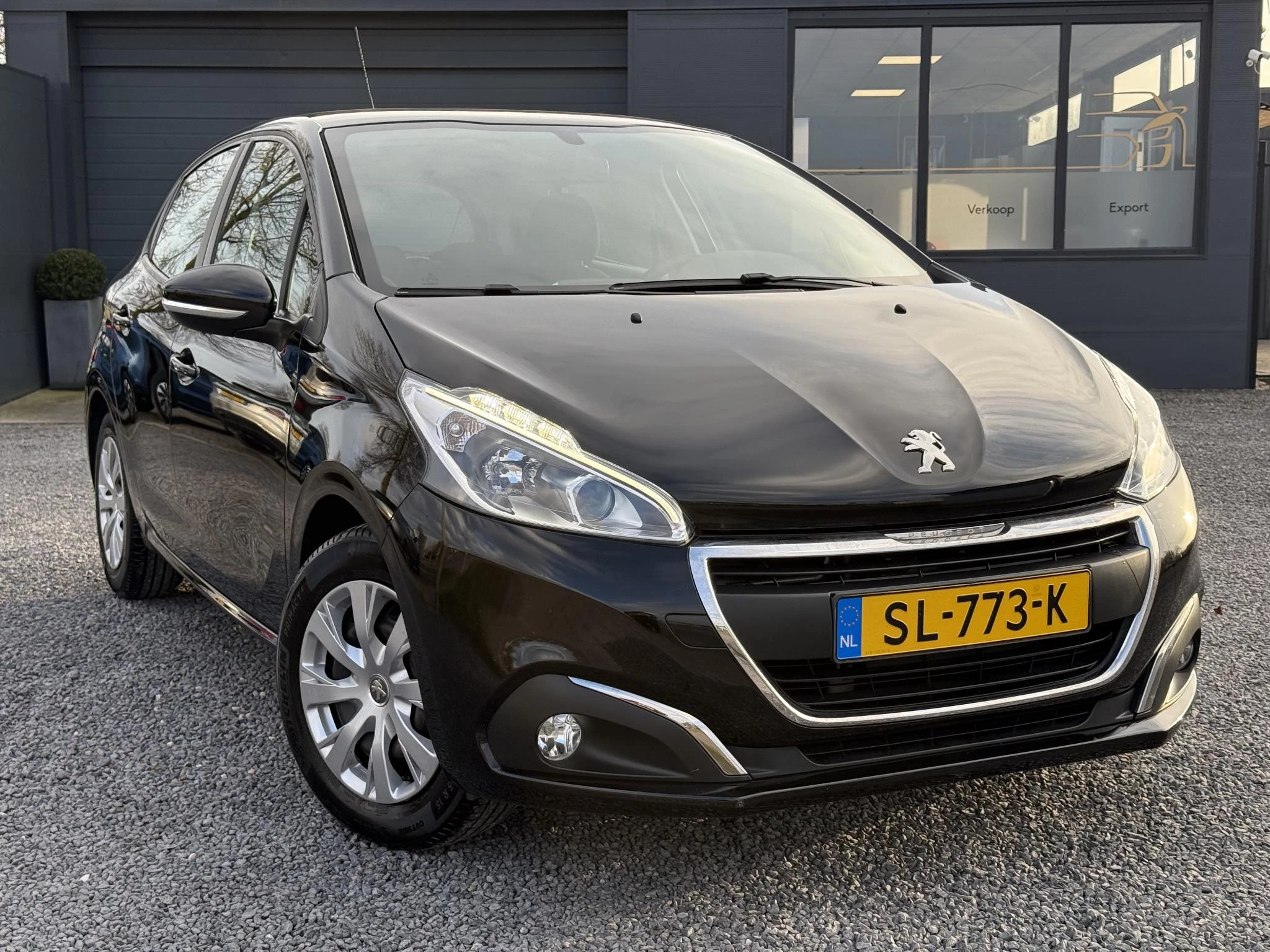 Hoofdafbeelding Peugeot 208