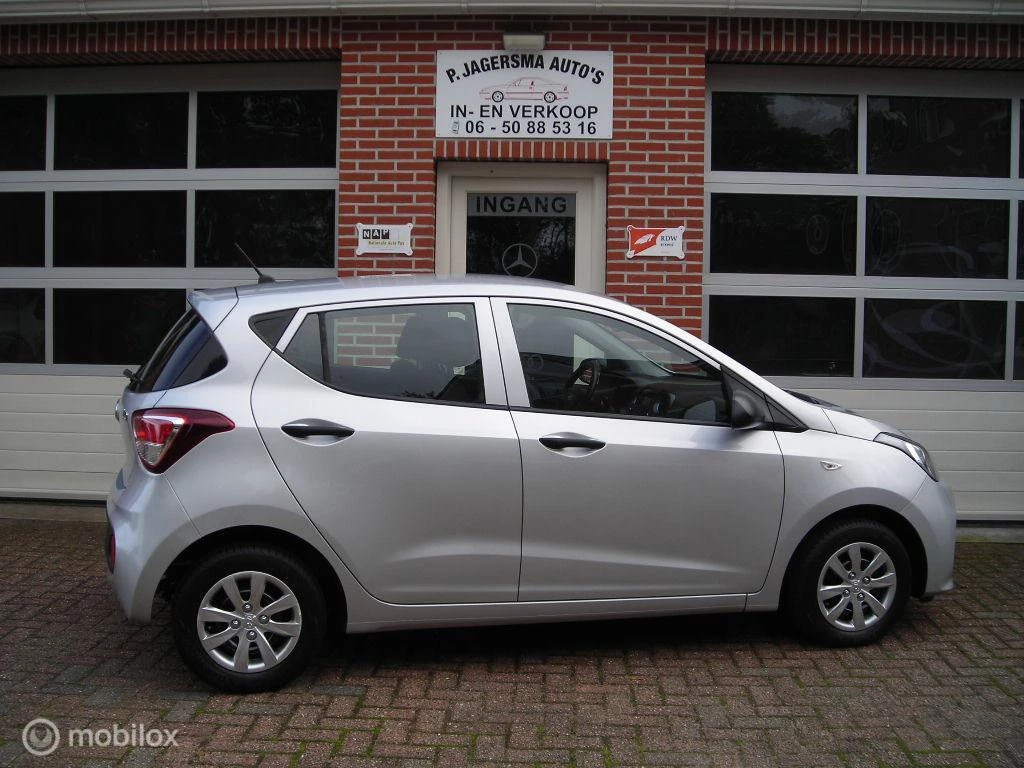 Hoofdafbeelding Hyundai i10