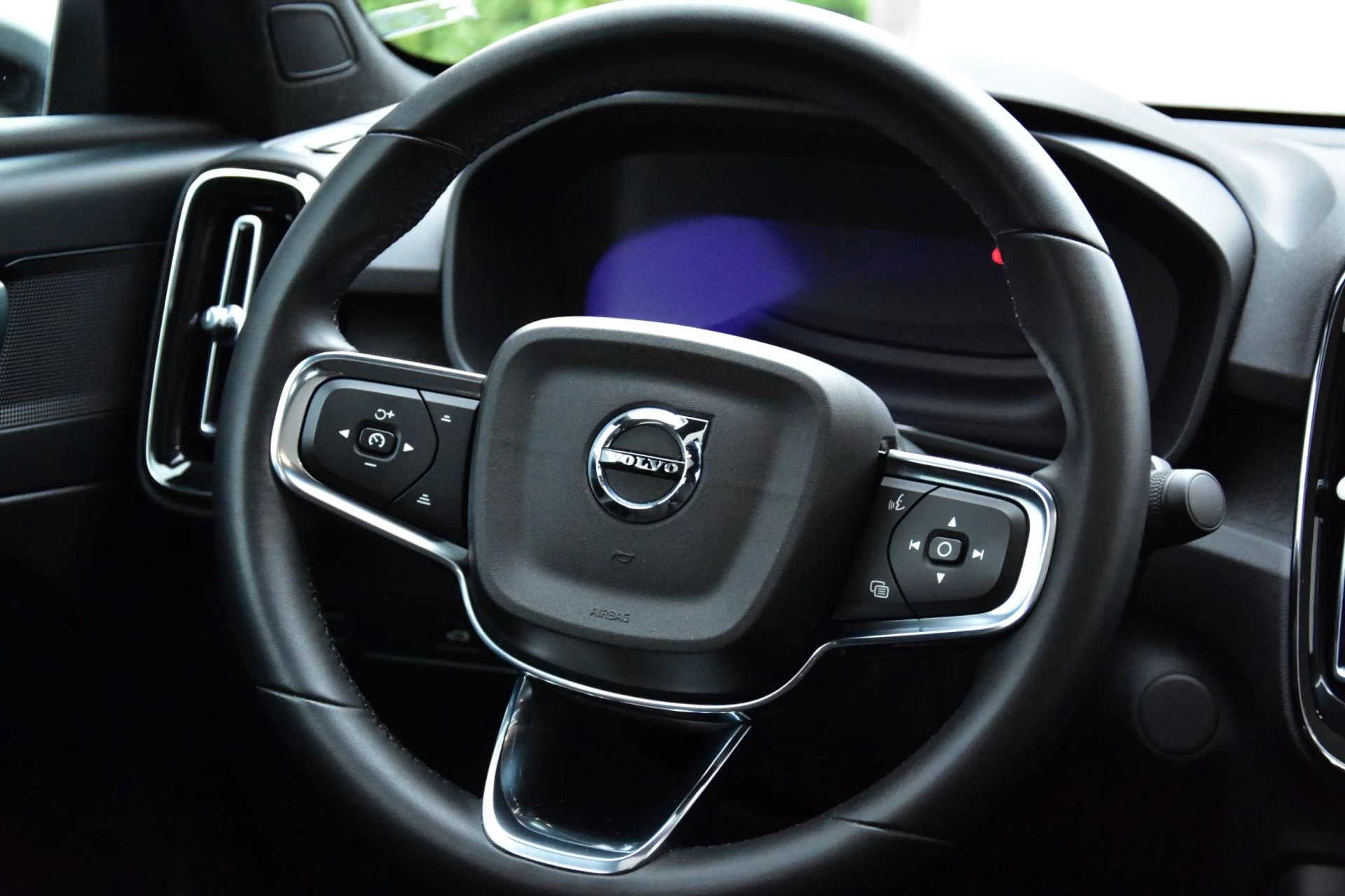 Hoofdafbeelding Volvo C40