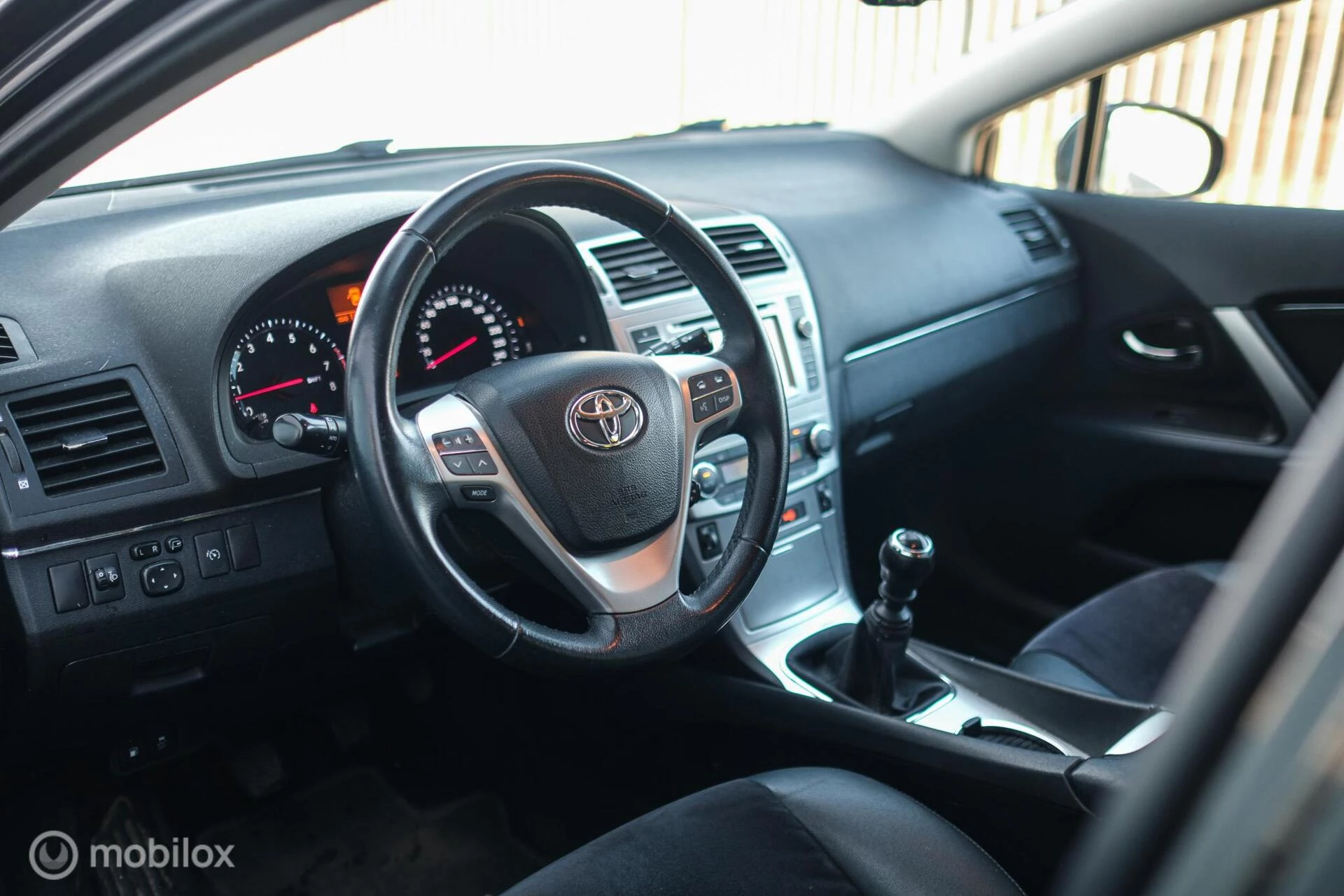 Hoofdafbeelding Toyota Avensis