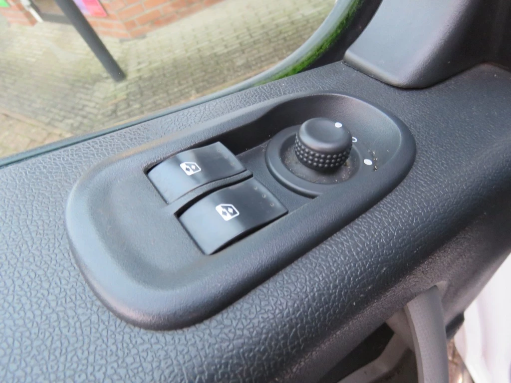 Hoofdafbeelding Nissan NV400