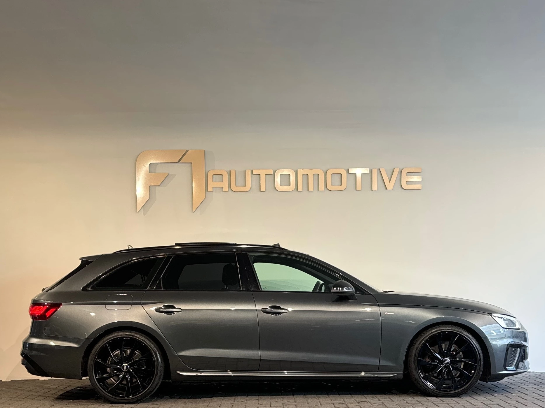 Hoofdafbeelding Audi A4