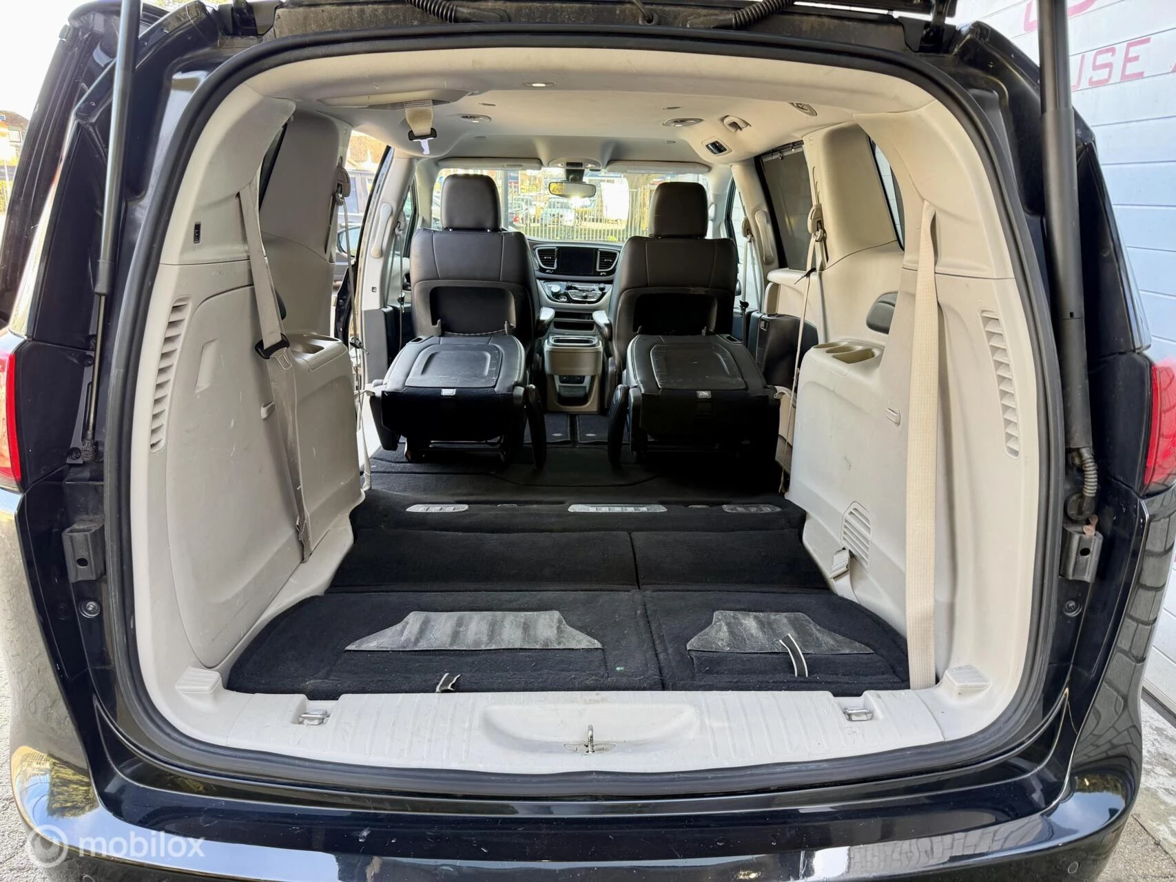 Hoofdafbeelding Chrysler Pacifica