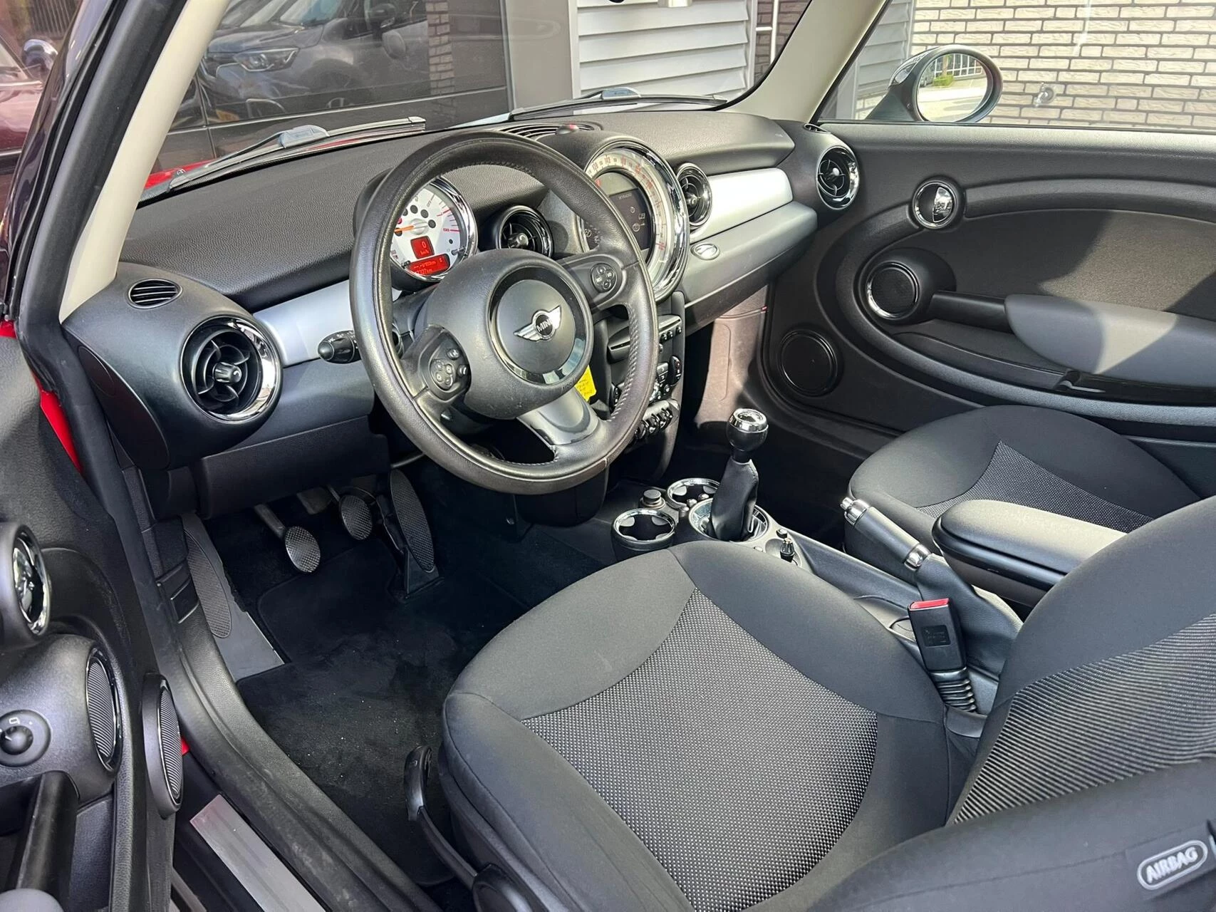Hoofdafbeelding MINI One