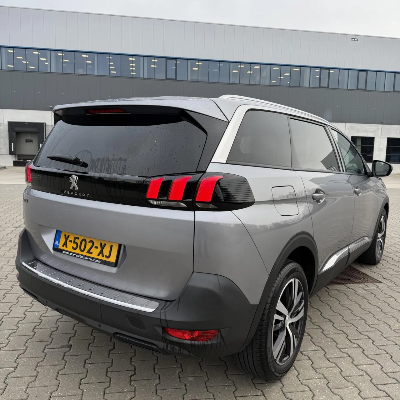 Hoofdafbeelding Peugeot 5008