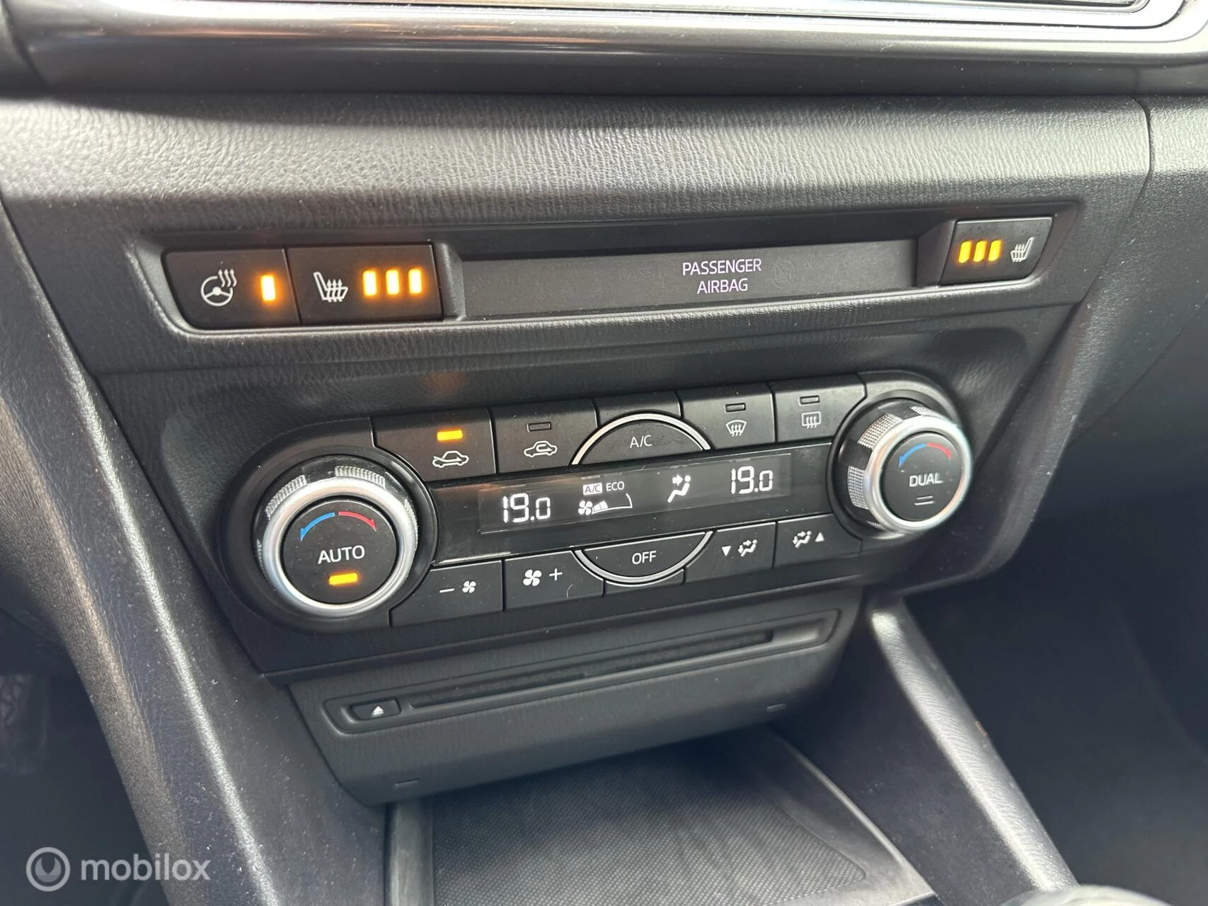 Hoofdafbeelding Mazda 3
