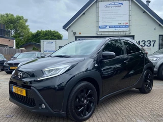 Toyota Aygo X 1.0 BLACKSTYLE/NAVI/CAMERA/LANE-ASSIST/9900KM!