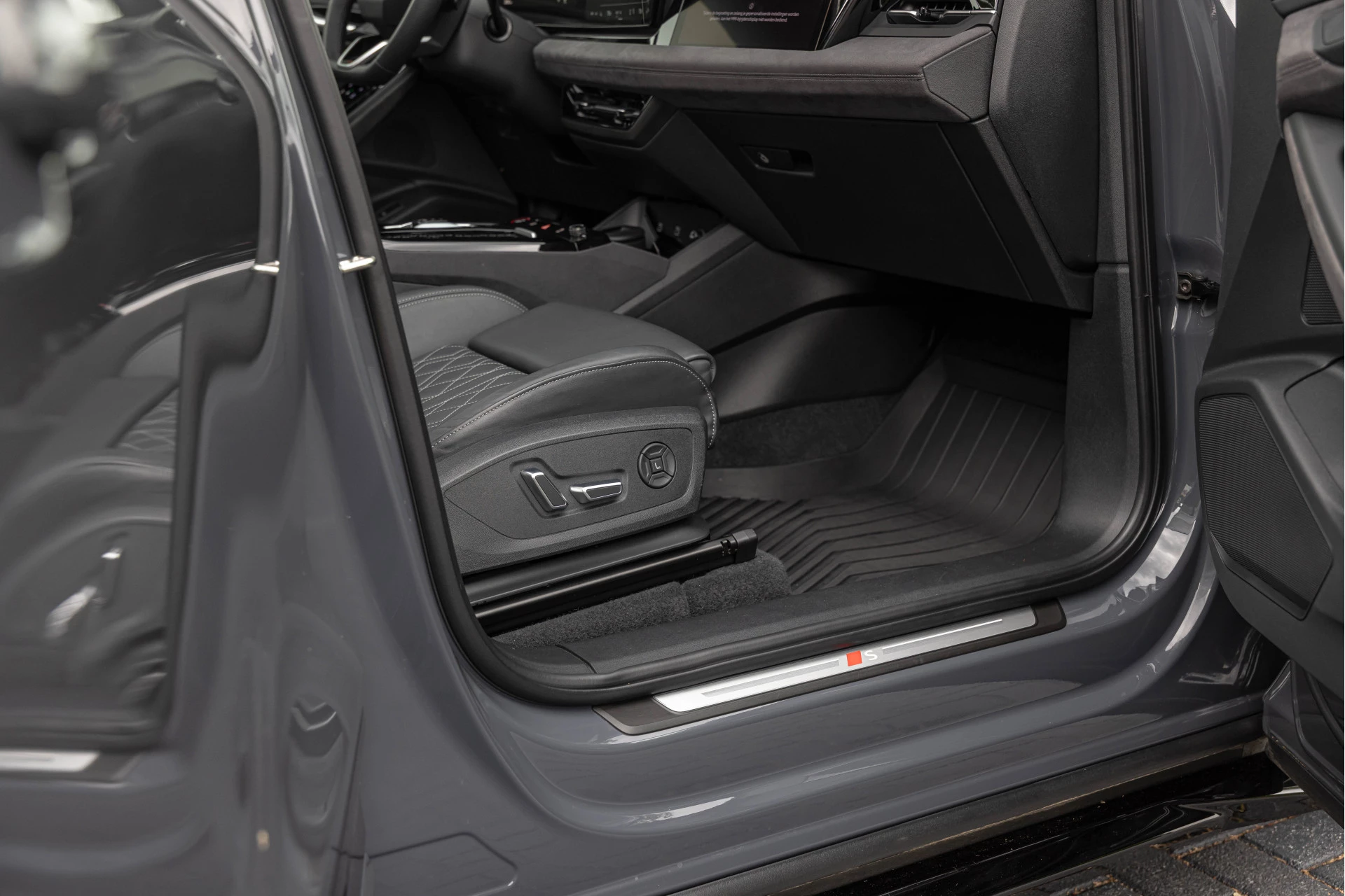 Hoofdafbeelding Audi SQ6 e-tron