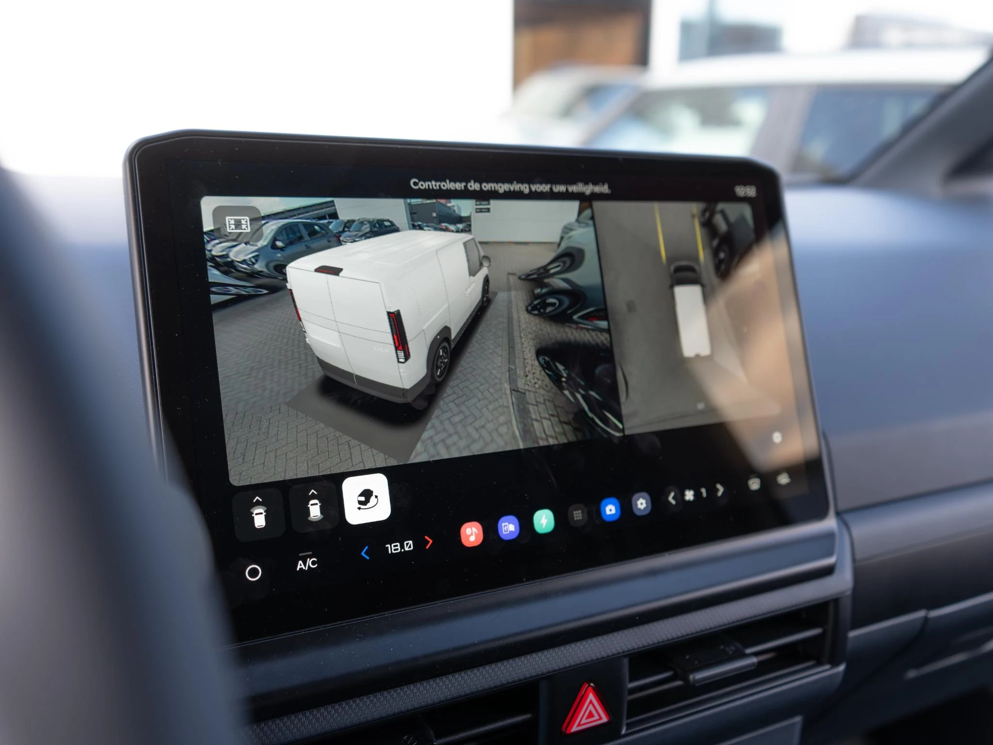 Hoofdafbeelding Kia PV5