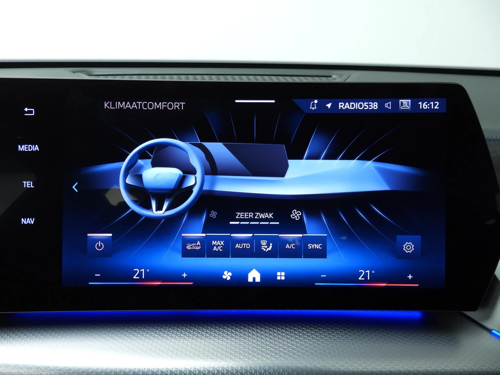 Hoofdafbeelding BMW iX2