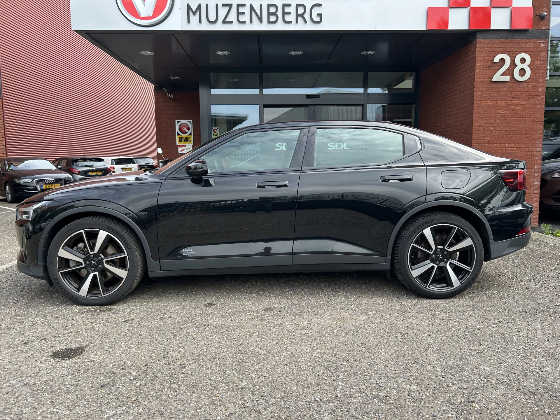 Hoofdafbeelding Polestar 2
