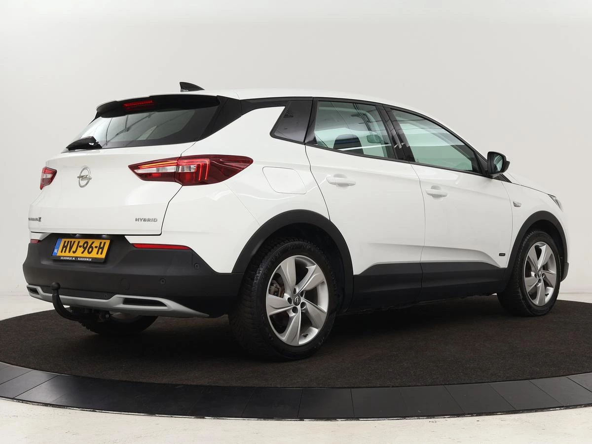 Hoofdafbeelding Opel Grandland X