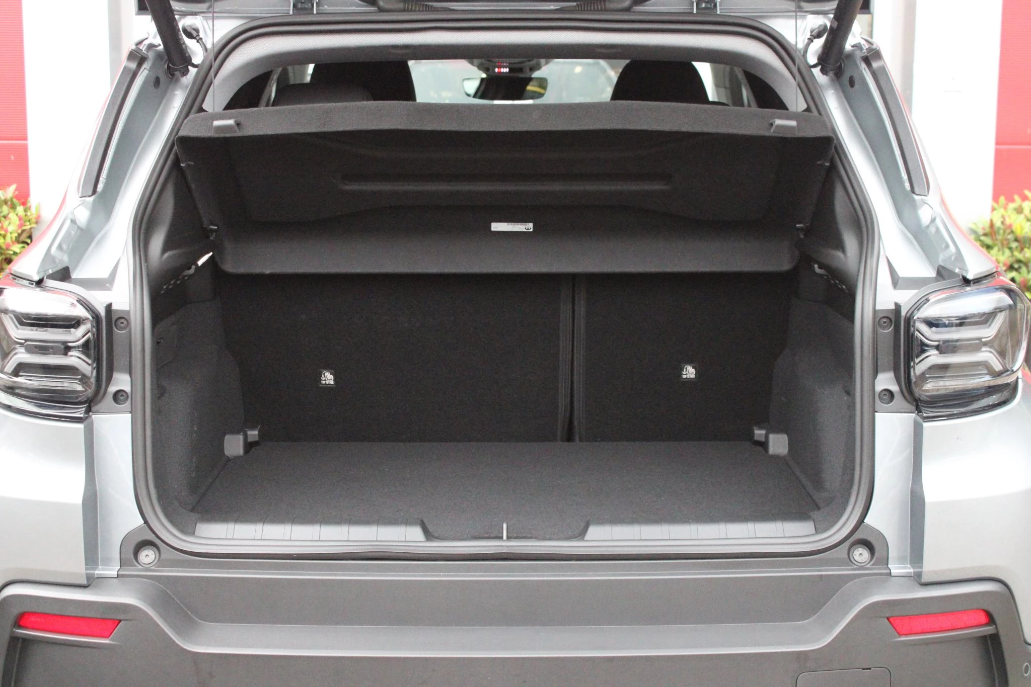 Hoofdafbeelding Jeep Avenger