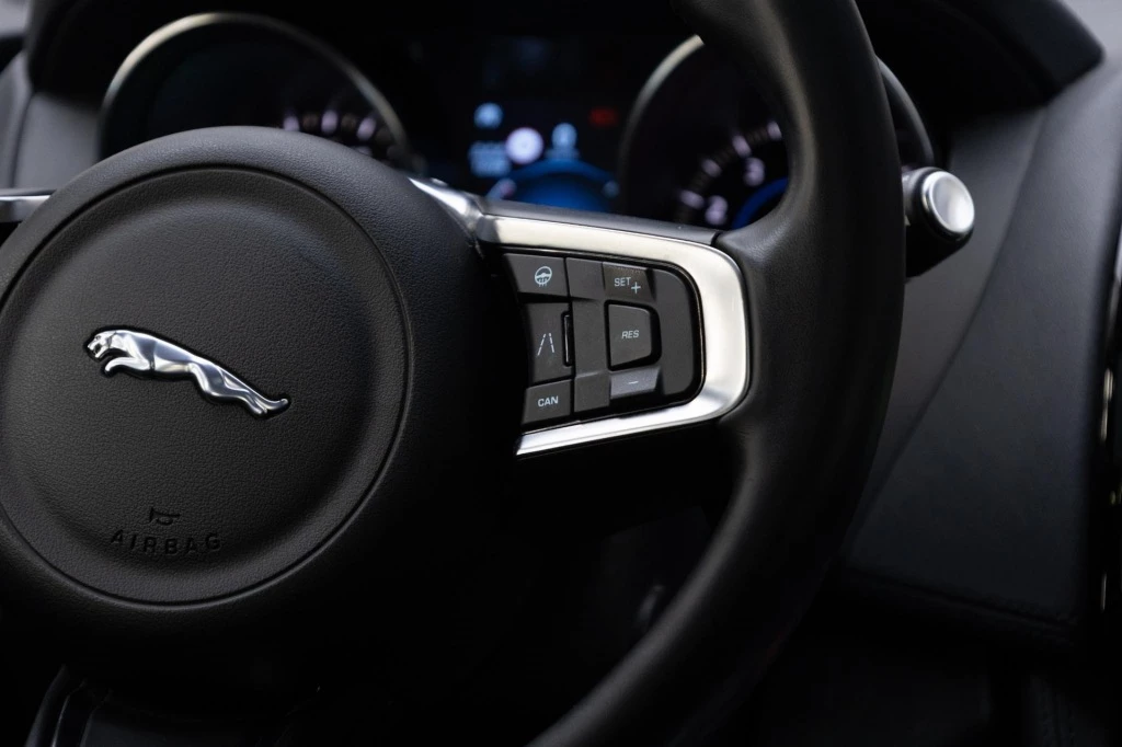 Hoofdafbeelding Jaguar F-PACE