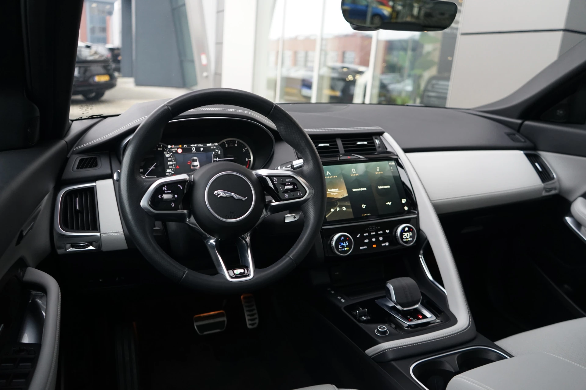 Hoofdafbeelding Jaguar E-PACE