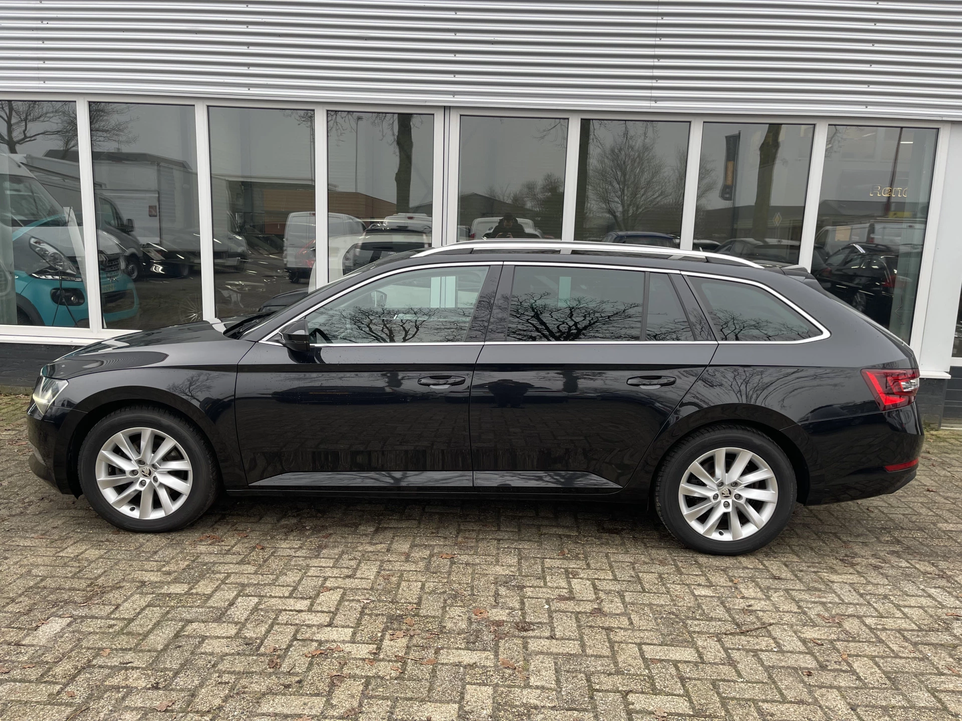 Hoofdafbeelding Škoda Superb