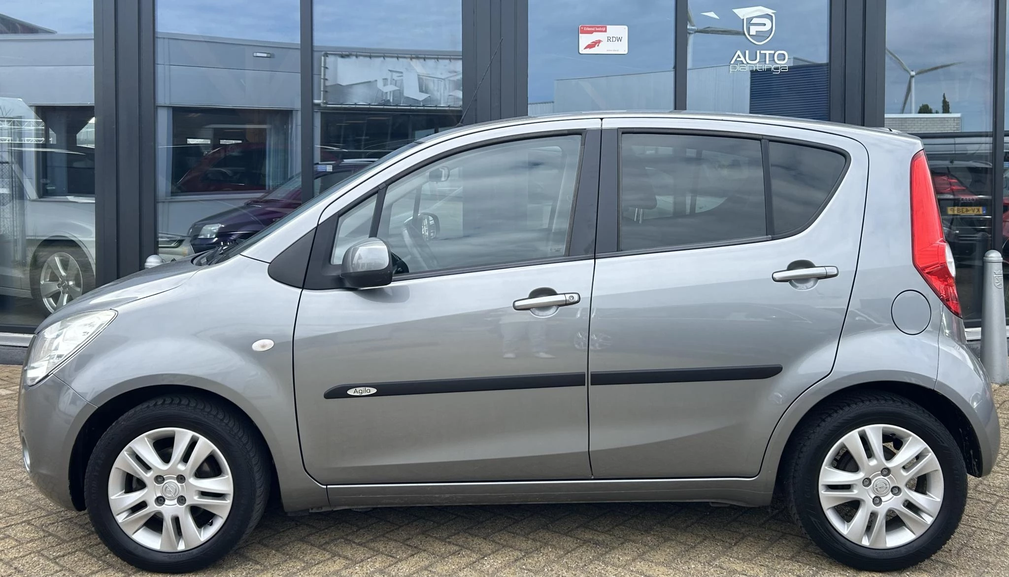 Hoofdafbeelding Opel Agila