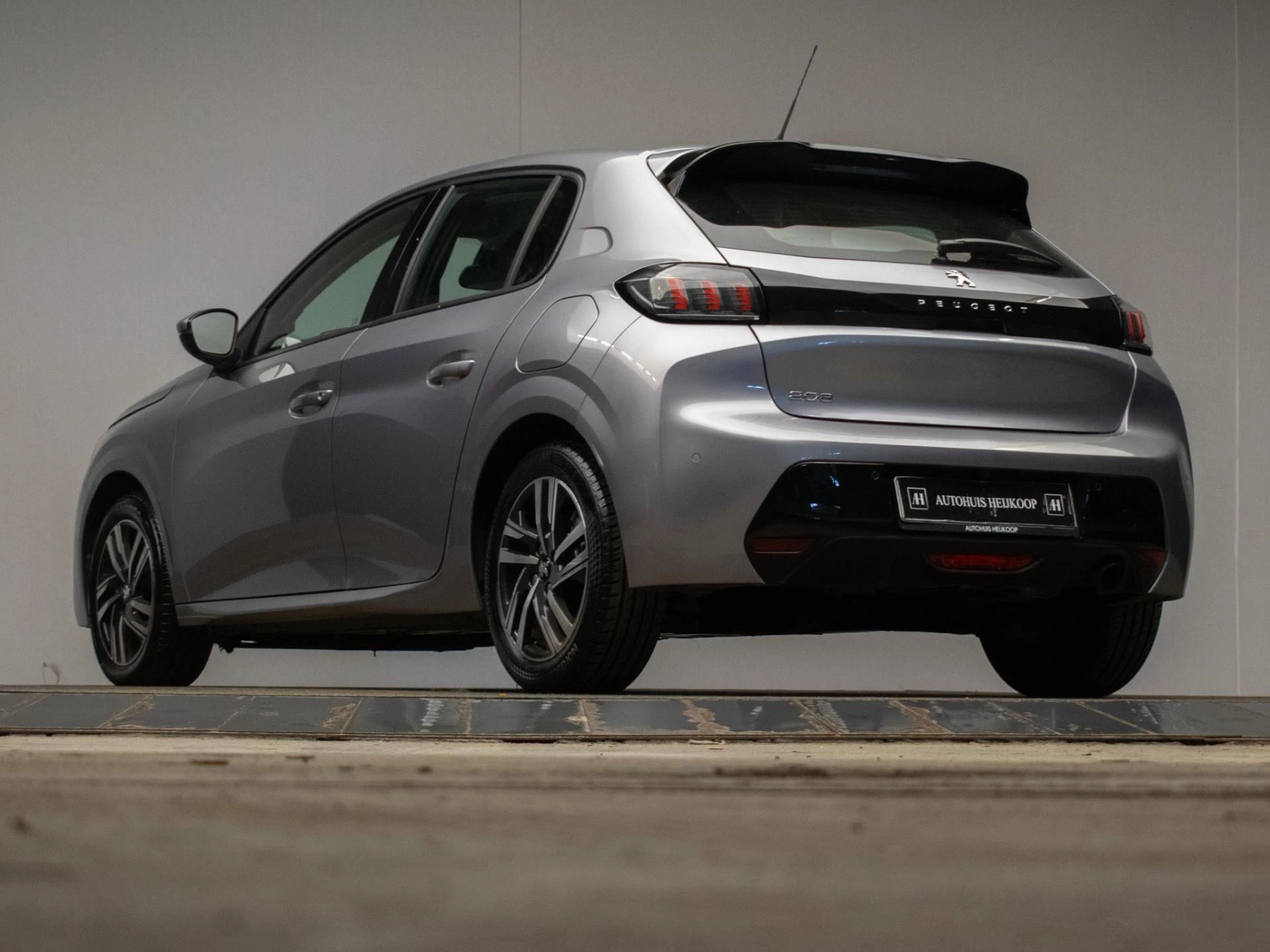 Hoofdafbeelding Peugeot 208