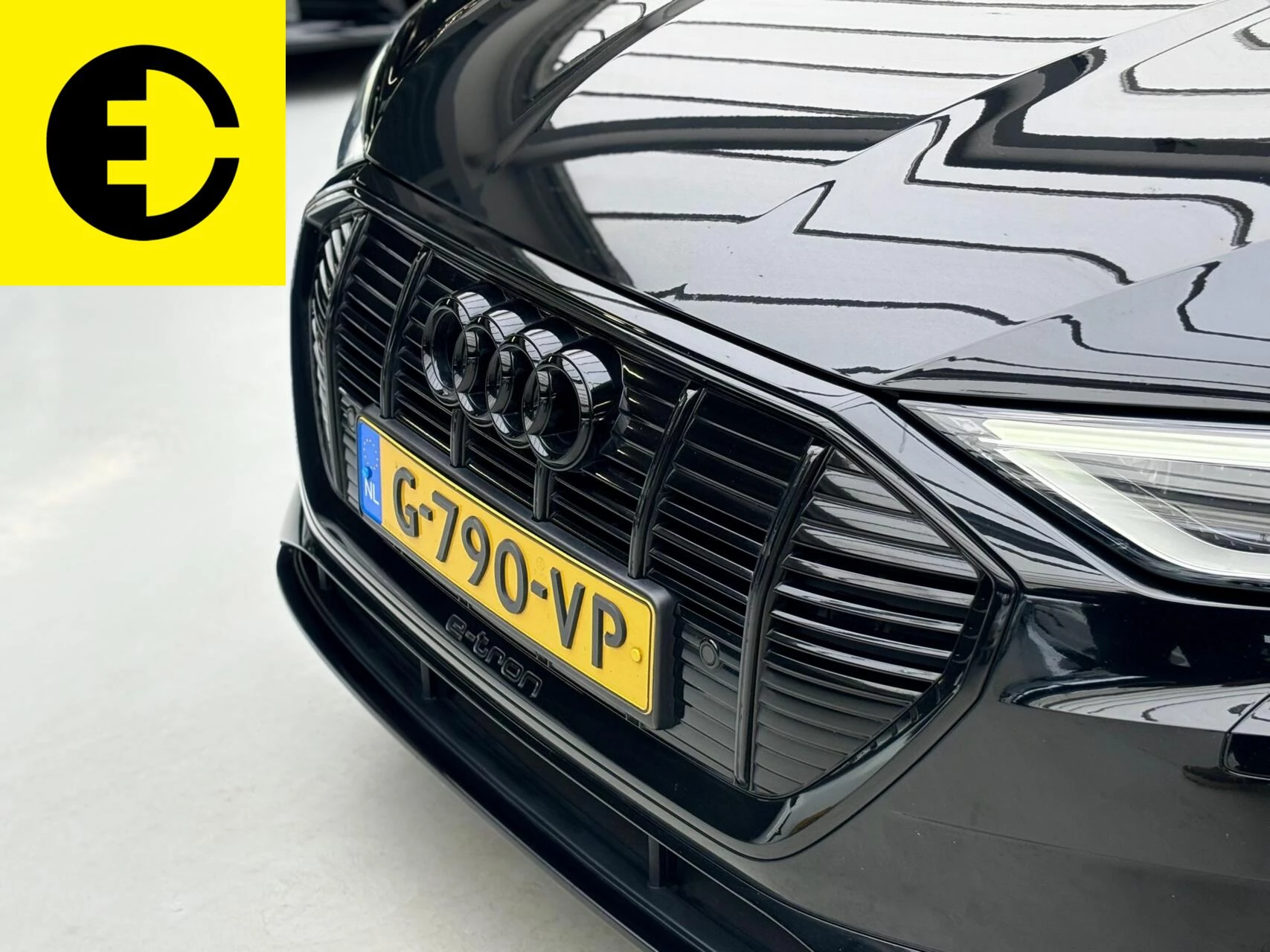 Hoofdafbeelding Audi e-tron