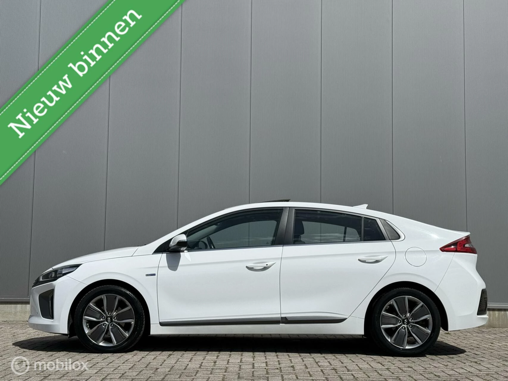 Hoofdafbeelding Hyundai IONIQ