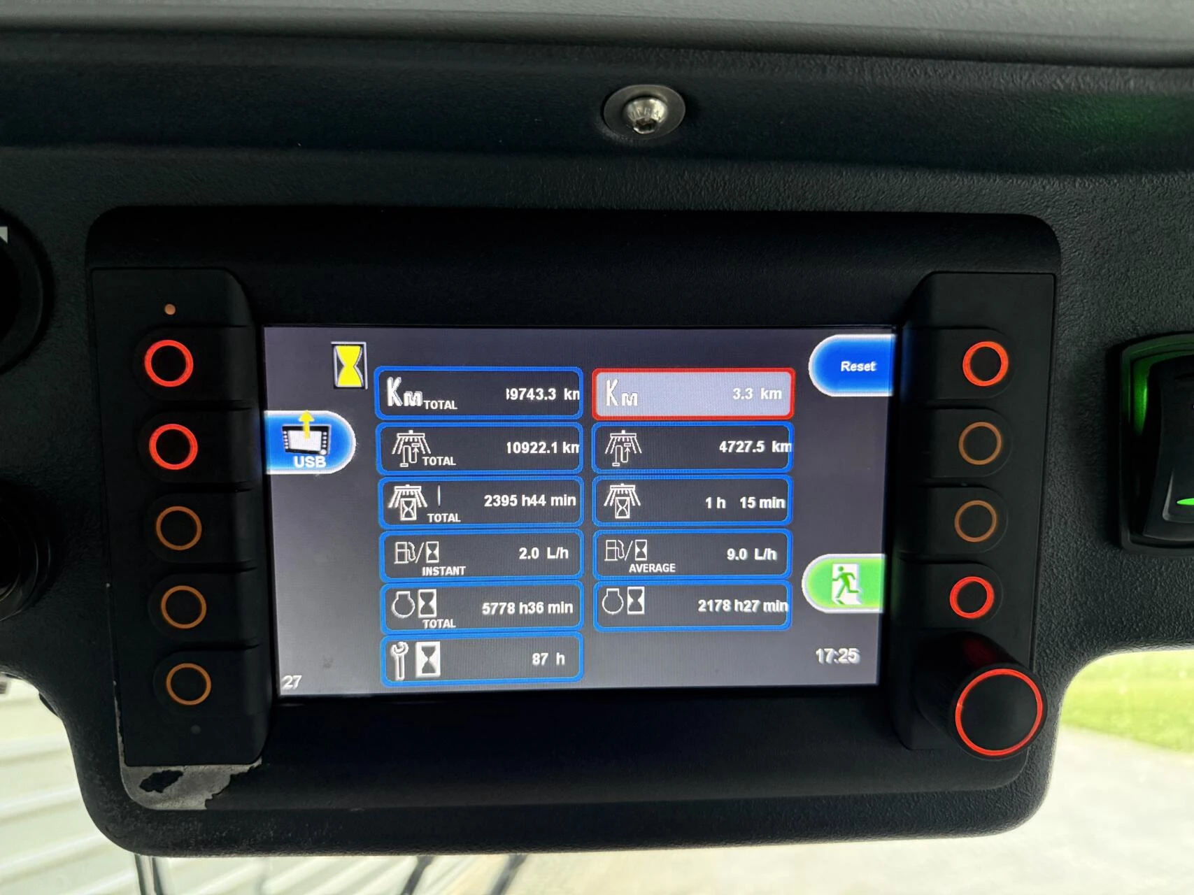 Hoofdafbeelding Mathieu MC 210 Azura Flex Euro 6