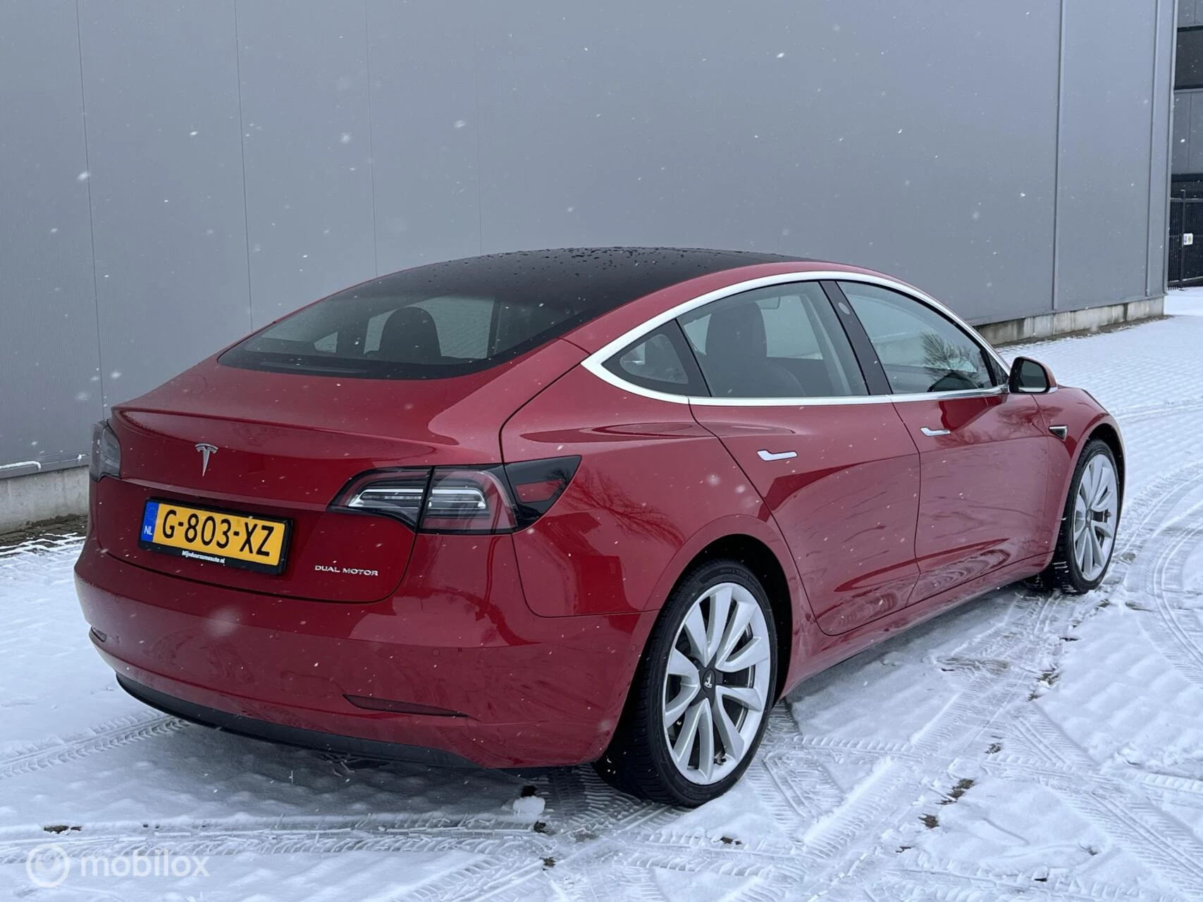 Hoofdafbeelding Tesla Model 3