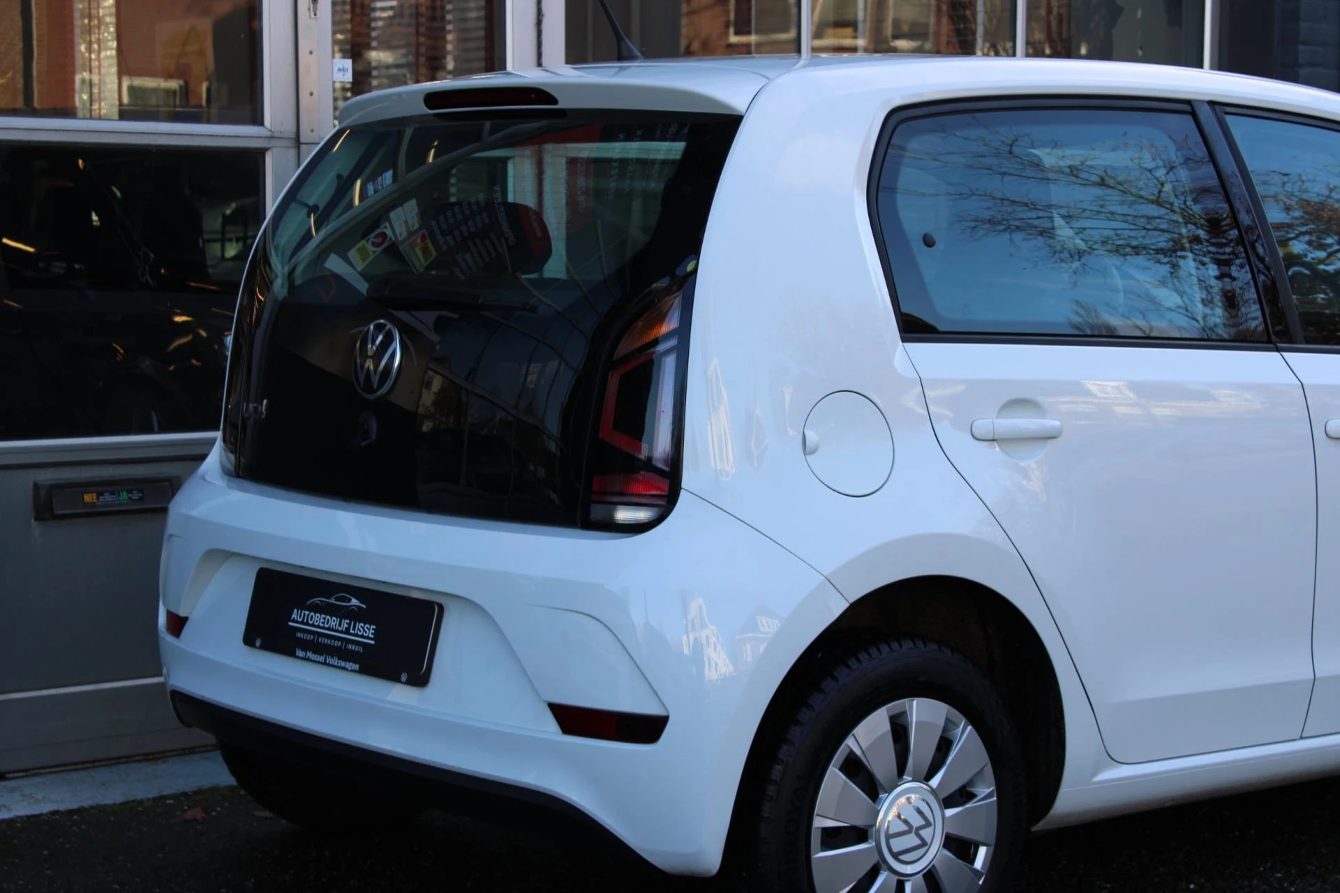 Hoofdafbeelding Volkswagen up!