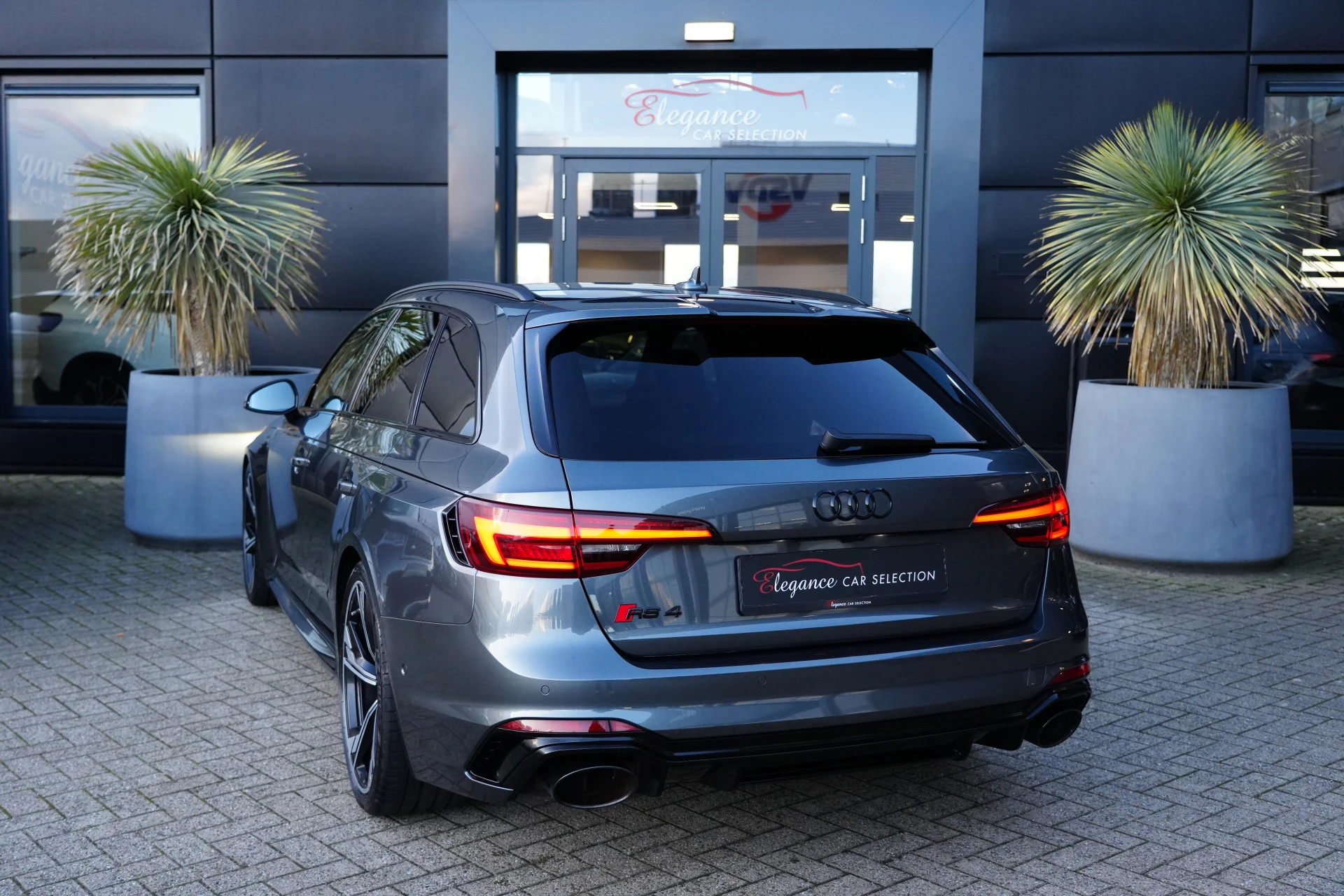 Hoofdafbeelding Audi RS4