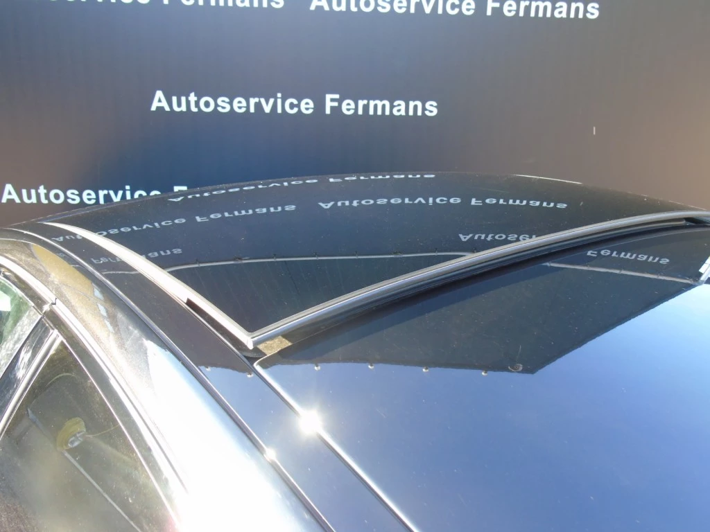Hoofdafbeelding Jaguar XE
