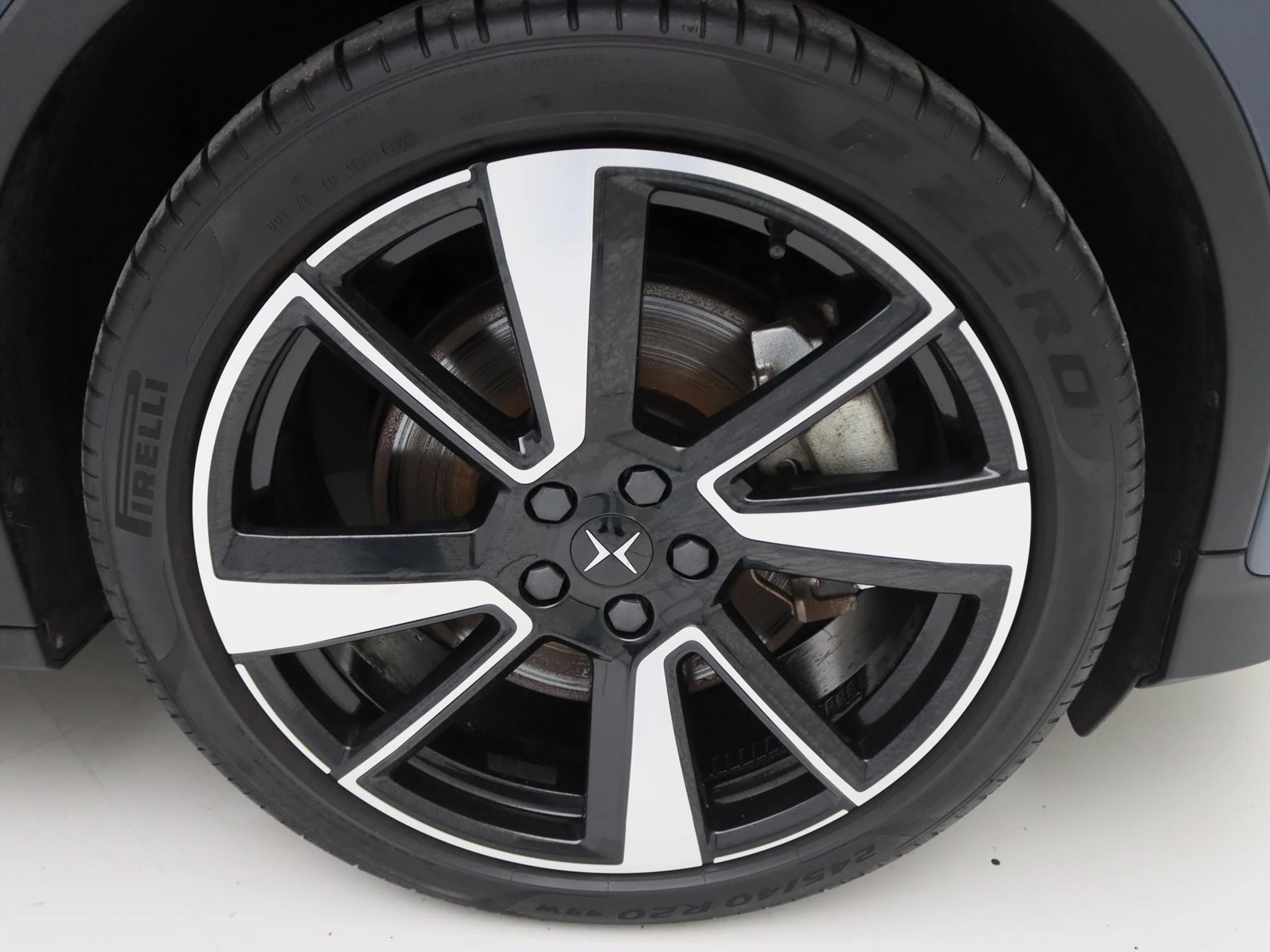 Hoofdafbeelding Polestar 2