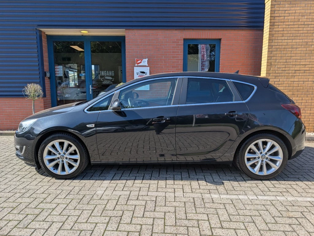 Hoofdafbeelding Opel Astra