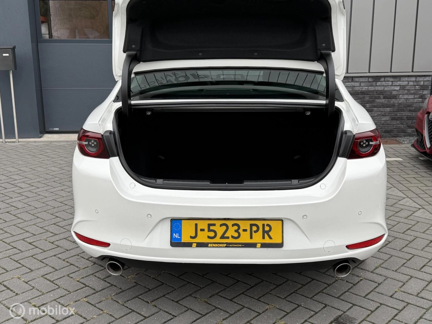 Hoofdafbeelding Mazda 3