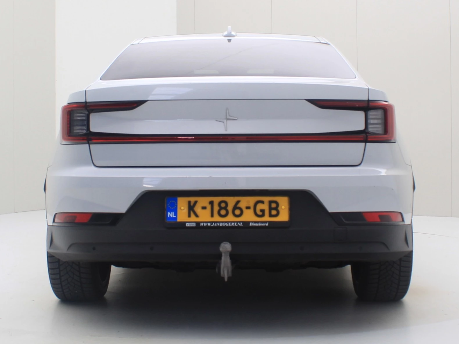 Hoofdafbeelding Polestar 2