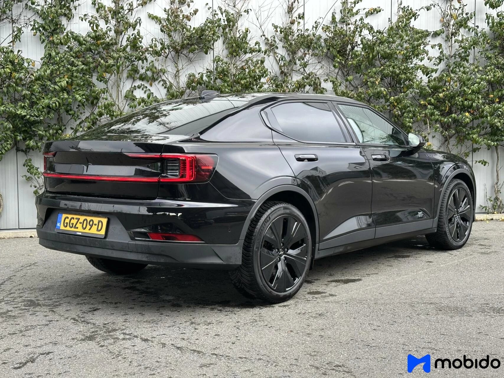 Hoofdafbeelding Polestar 2