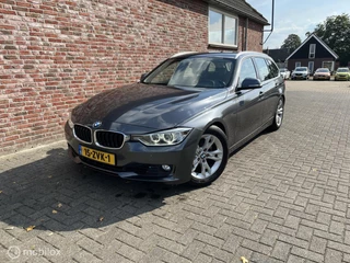 BMW 3-serie Touring 320i High Executive