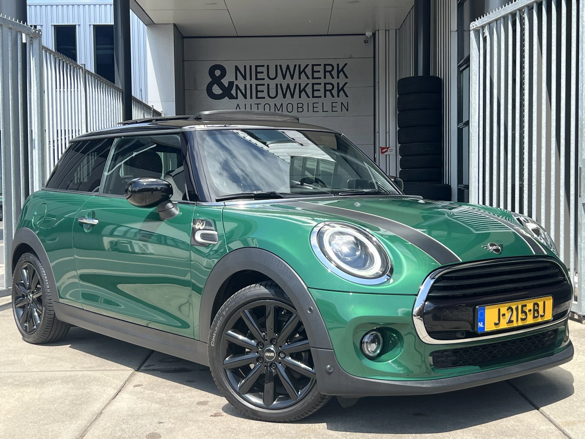 Hoofdafbeelding MINI Cooper