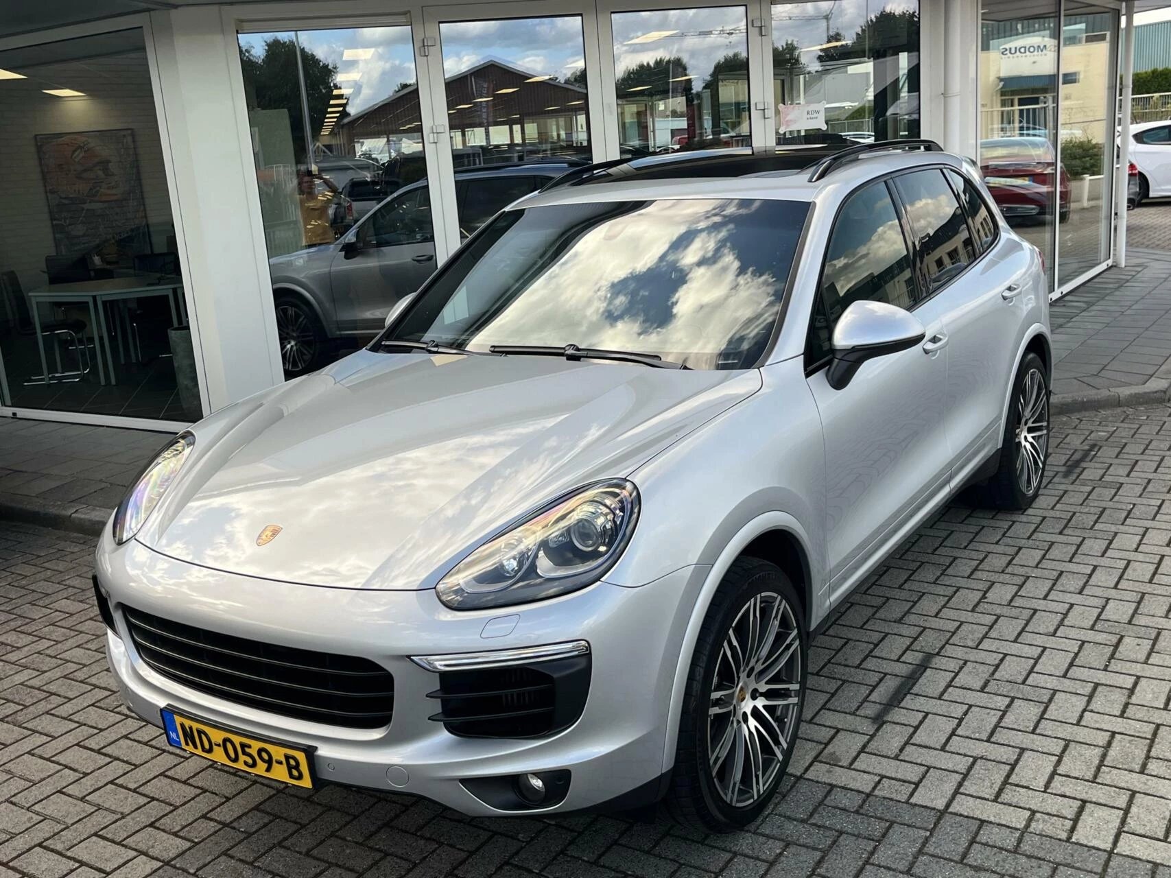 Hoofdafbeelding Porsche Cayenne