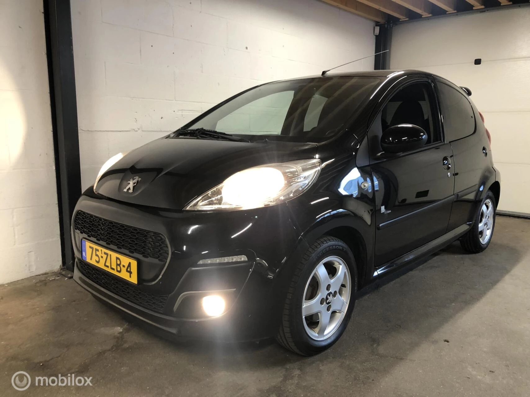 Hoofdafbeelding Peugeot 107