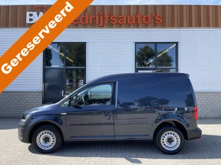 Volkswagen Caddy 2.0 TDI L1H1 BMT Trendline / rijklaar € 10.950 ex btw / lease vanaf € 236 / airco / cruise / donker blauw metallic / electrische laadruimte ventilatie !