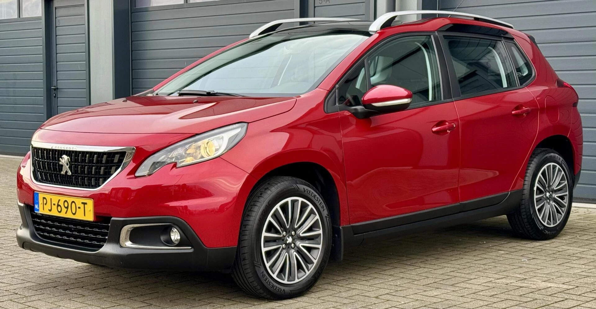 Hoofdafbeelding Peugeot 2008