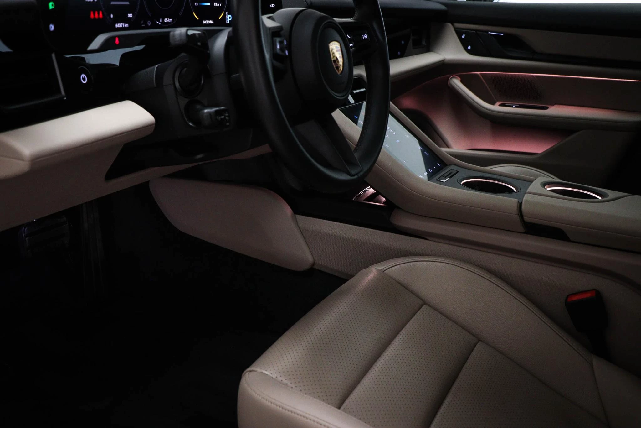 Hoofdafbeelding Porsche Taycan