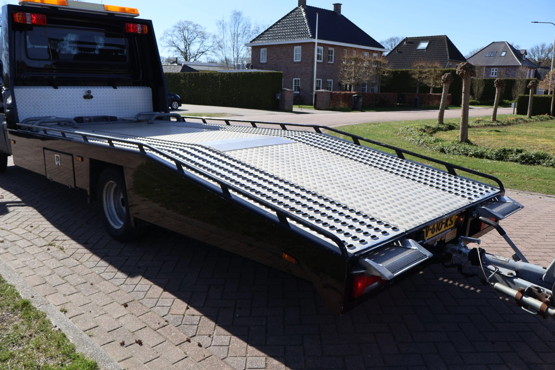 Hoofdafbeelding Iveco 40C18 AUTOMAAT,  oprijwagen Tijhof, incl tijhof aanhanger!