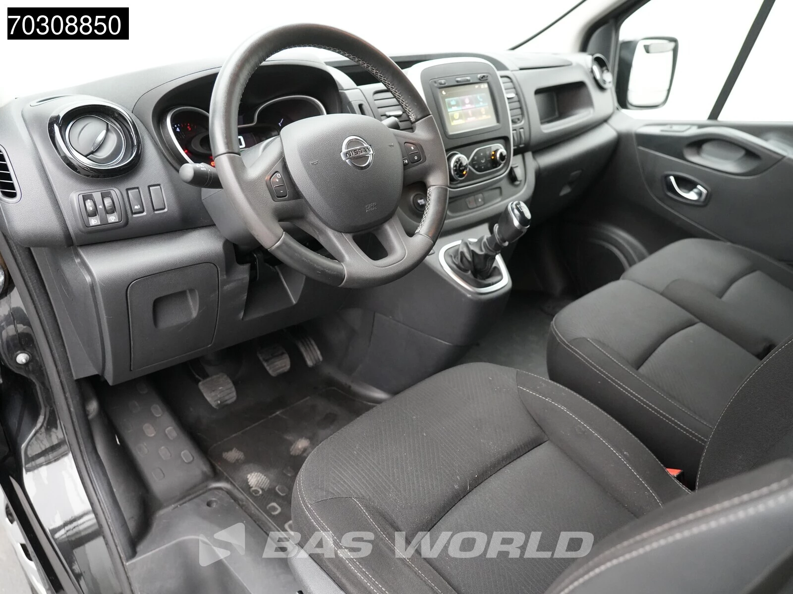 Hoofdafbeelding Nissan NV300