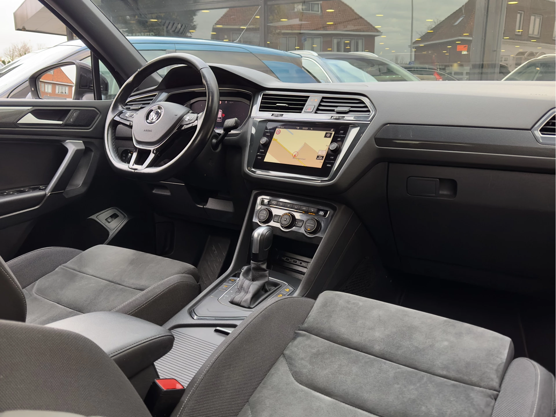 Hoofdafbeelding Volkswagen Tiguan Allspace